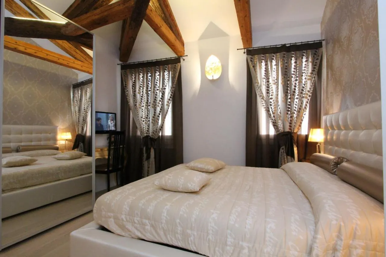 City Apartments Rialto Venedig 0*,  Italien